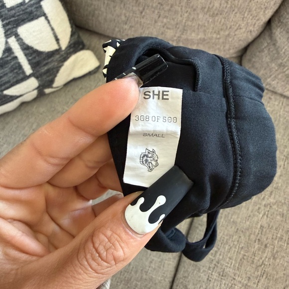 Darc Sport Women’s Sports Bra - Picture 3 of 3